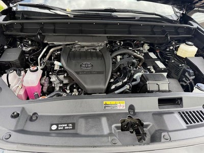 2025 Toyota Highlander Platinum