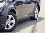 2013 Toyota Sienna LE 8 Passenger