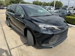 2026 Toyota Sienna LE 8 Passenger