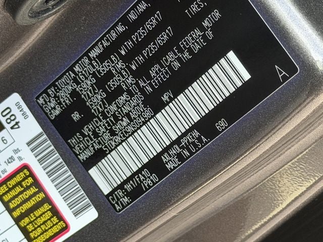 2022 Toyota Sienna LE 8 Passenger