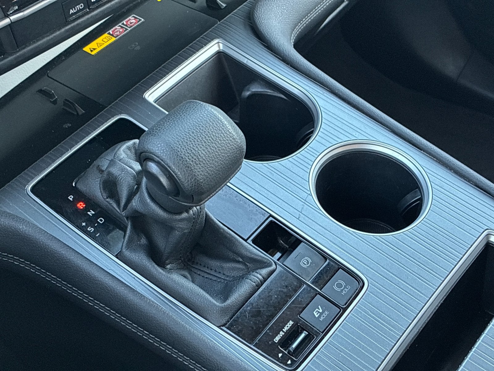 2025 Toyota Sienna 24