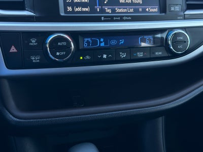 2017 Toyota Highlander XLE