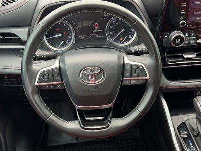 2022 Toyota Highlander XSE