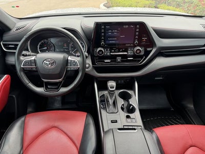 2022 Toyota Highlander XSE