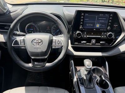 2022 Toyota Highlander Hybrid Limited