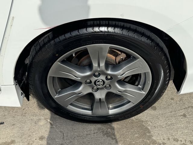 2018 Toyota Sienna SE 8 Passenger