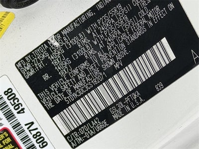 2012 Toyota Sienna Base 7 Passenger