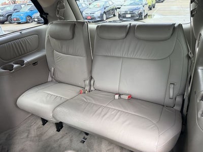 2010 Toyota Sienna XLE