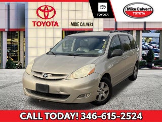 2010 Toyota Sienna XLE