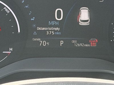 2025 Toyota Sienna XLE 8 Passenger