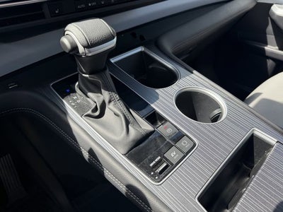 2025 Toyota Sienna XLE 8 Passenger