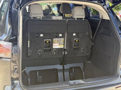 2025 Toyota Sienna XLE 8 Passenger