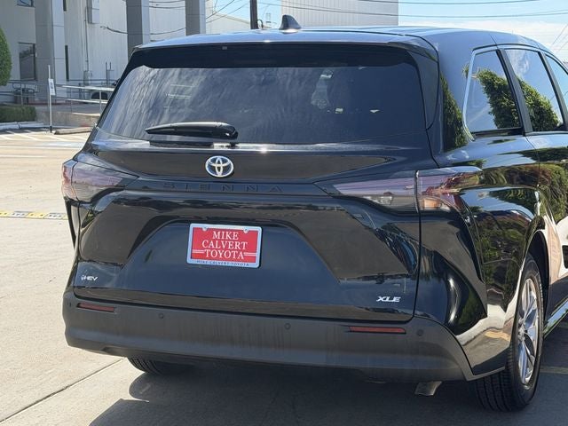 2025 Toyota Sienna XLE 8 Passenger