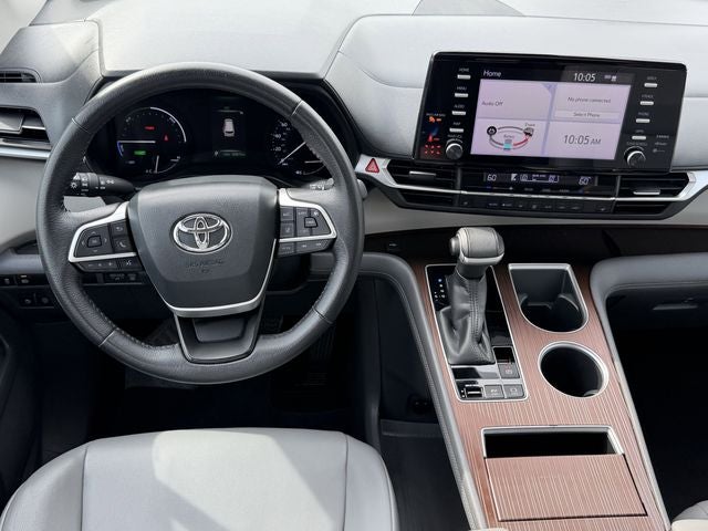 2022 Toyota Sienna XLE 7 Passenger