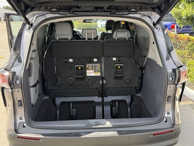 2023 Toyota Sienna XLE 8 Passenger