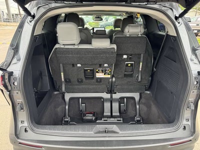 2025 Toyota Sienna XLE 8 Passenger