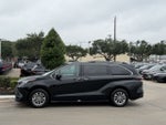 2025 Toyota Sienna XLE 8 Passenger