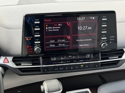 2023 Toyota Sienna XLE 8 Passenger