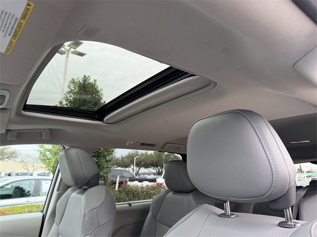 2024 Toyota Sienna XLE 8 Passenger