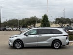 2024 Toyota Sienna XLE 8 Passenger