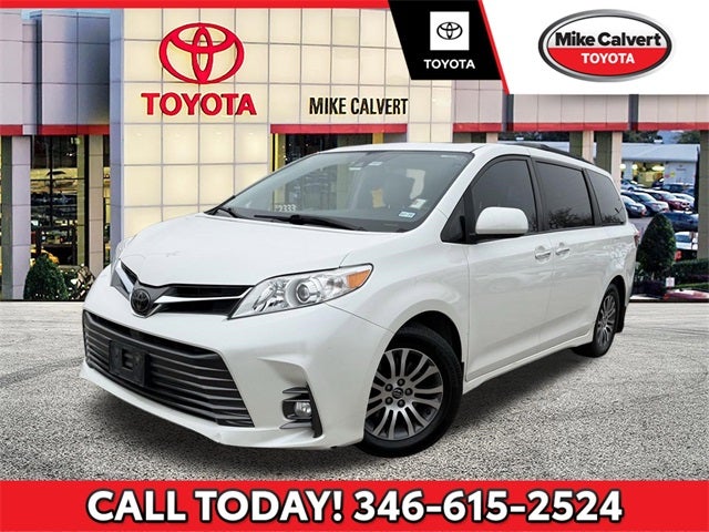 2018 Toyota Sienna XLE Premium 8 Passenger