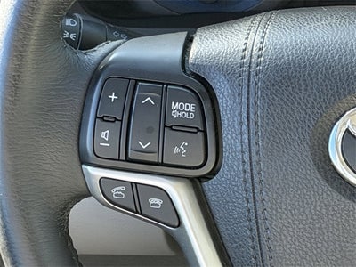 2017 Toyota Sienna XLE