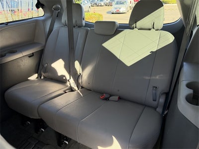 2017 Toyota Sienna XLE