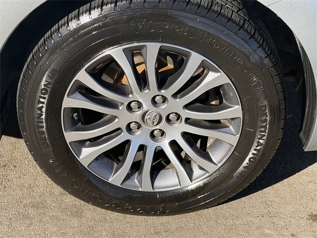 2020 Toyota Sienna XLE