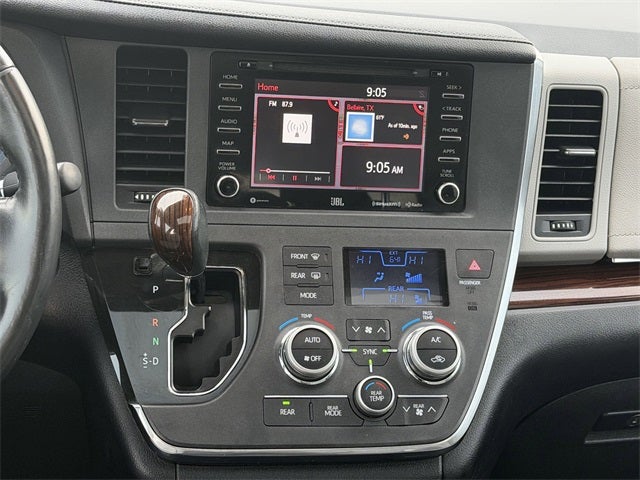 2019 Toyota Sienna Limited 7 Passenger