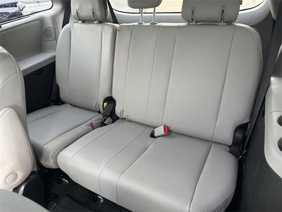 2019 Toyota Sienna Limited 7 Passenger