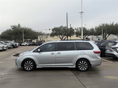 2019 Toyota Sienna Limited 7 Passenger