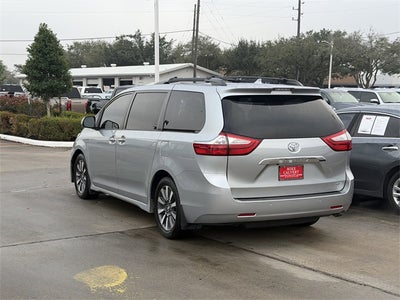 2019 Toyota Sienna Limited 7 Passenger