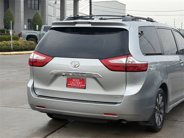 2019 Toyota Sienna Limited 7 Passenger