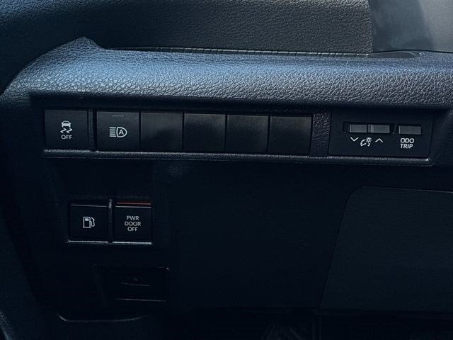 2026 Toyota Sienna Limited 7 Passenger