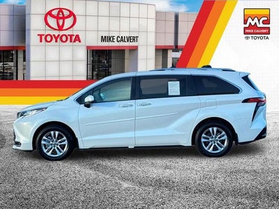 2026 Toyota Sienna Limited 7 Passenger
