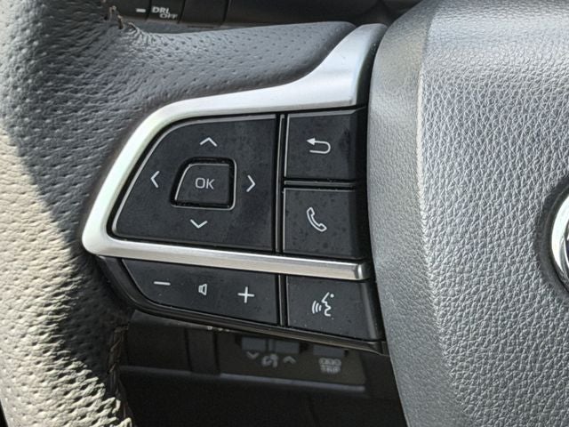 2025 Toyota Sienna Limited 7 Passenger