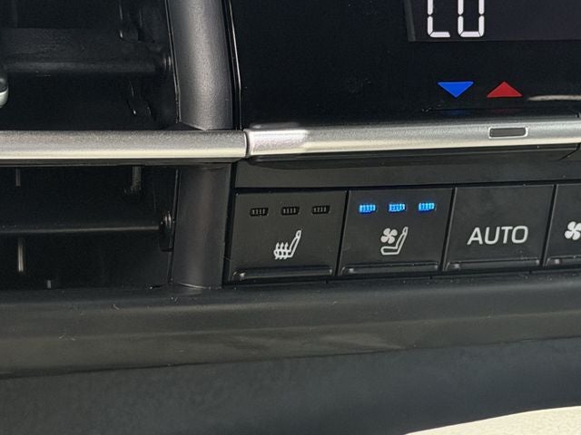 2025 Toyota Sienna Limited 7 Passenger