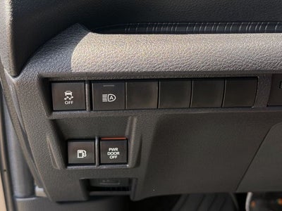 2025 Toyota Sienna Limited 7 Passenger