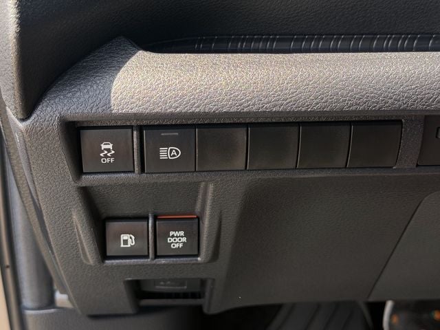2025 Toyota Sienna Limited 7 Passenger