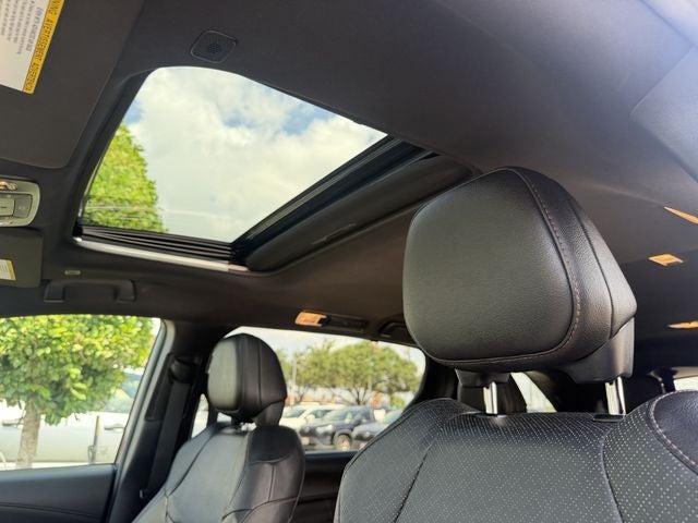 2025 Toyota Sienna Limited 7 Passenger