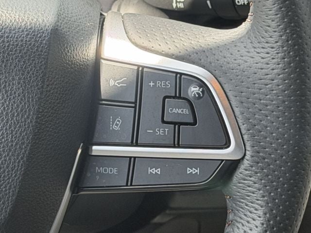 2025 Toyota Sienna Limited 7 Passenger