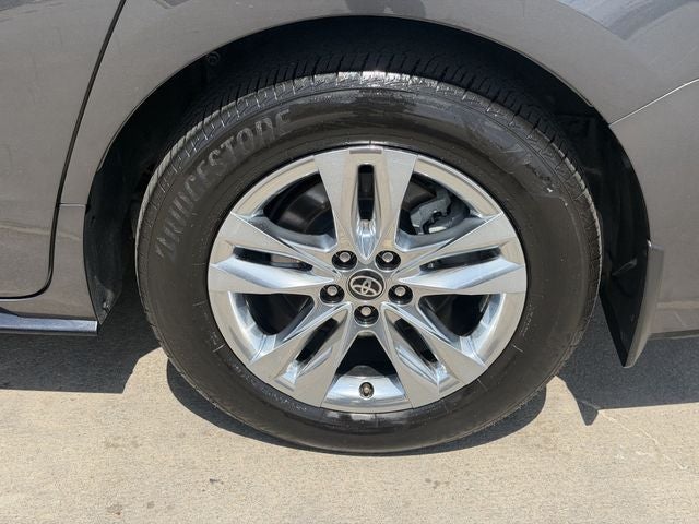2025 Toyota Sienna Limited 7 Passenger