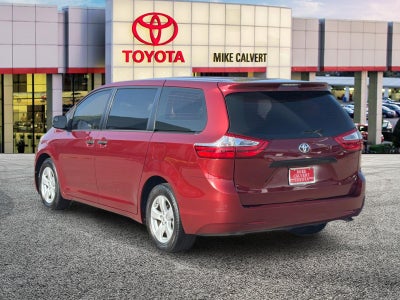 2017 Toyota Sienna L 7 Passenger