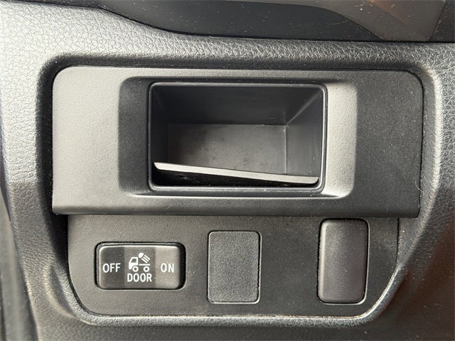 2017 Toyota Tacoma SR5 V6