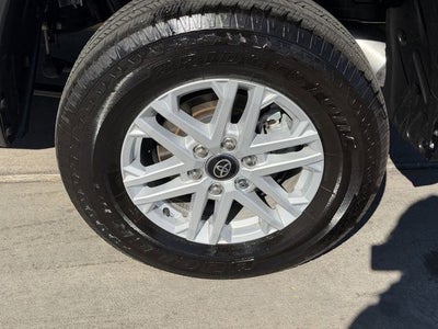 2025 Toyota Tundra SR5