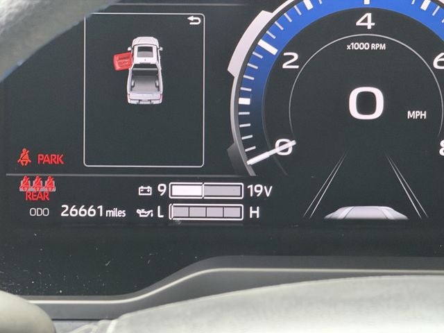 2025 Toyota Tundra Hybrid Platinum