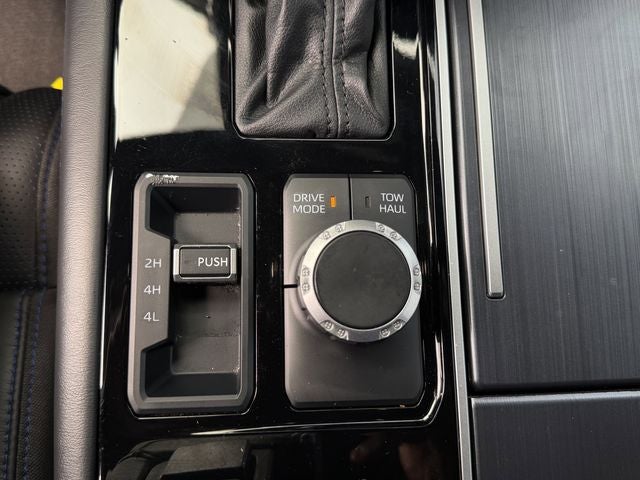 2025 Toyota Tundra Hybrid Platinum