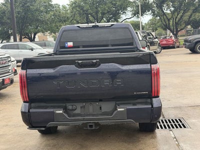 2025 Toyota Tundra Hybrid Platinum