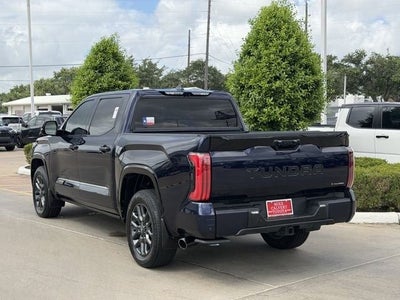 2025 Toyota Tundra Hybrid Platinum