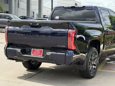 2025 Toyota Tundra Hybrid Platinum